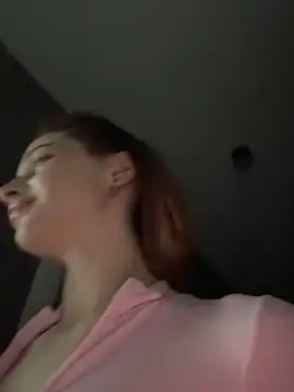 Camilla Railian online show from 09/29/25, 12:21