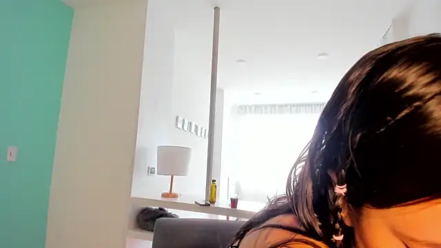 JosieSkyess online show from 10/18/25, 02:07