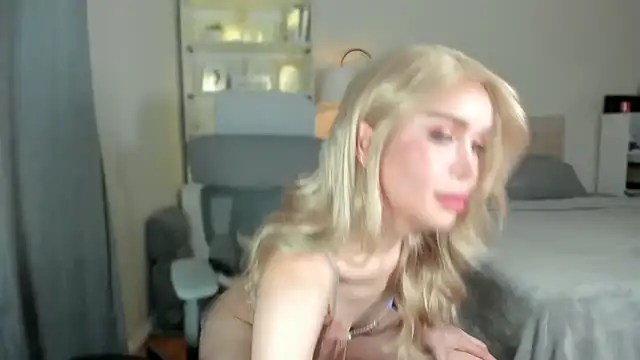 JohannaRodriguez69 online show from 04/23/26, 03:52