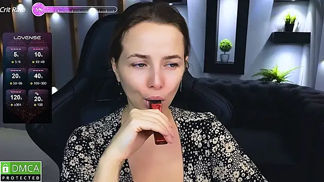 Snapshot of Mira_Mermayd chatting on 12/05/24, 02:31 Mira Mermayd online show from 12/05/24, 02:31