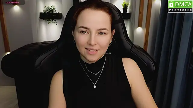 Snapshot of Mira_Mermayd chatting on 01/31/25, 11:35 Mira Mermayd online show from 01/31/25, 11:35