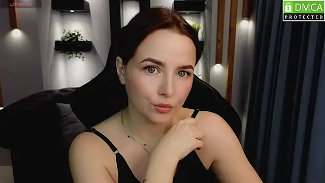 Snapshot of Mira_Mermayd chatting on 02/06/25, 01:05 Mira Mermayd online show from 02/06/25, 01:05