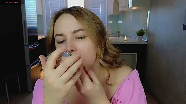 Mira Mermayd online show from 02/05/26, 10:09