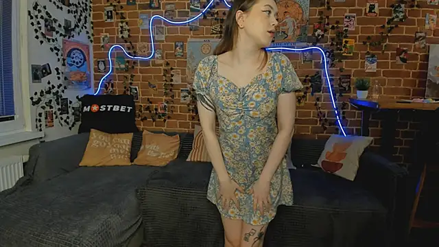 Snapshot of yamy_yamy_yamy chatting on 12/20/24, 02:27 yamy yamy yamy online show from 12/20/24, 02:27