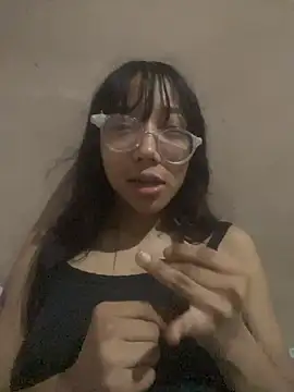 Karmakuro online show from 12/20/25, 01:34