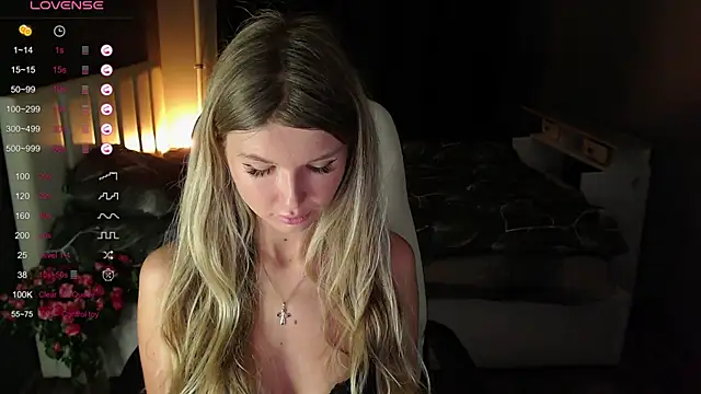 Snapshot of AngelMiaM chatting on 01/25/25, 07:07 AngelMiaM online show from 01/25/25, 07:07