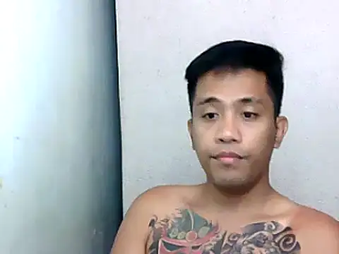 Snapshot of Thyler08 chatting on 12/07/24, 05:26 Thyler08 online show from 12/07/24, 05:26