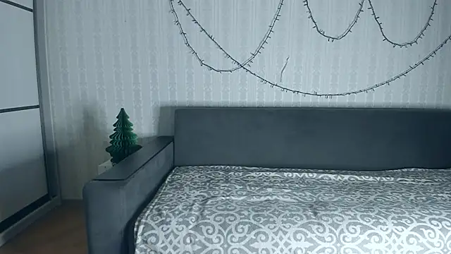 Jessica Rubatte online show from 12/23/25, 08:45