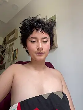 bellaa-w online show from 10/27/25, 05:50