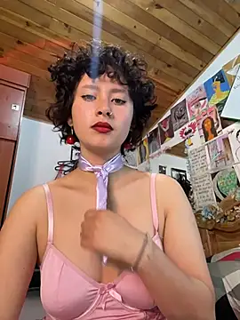 bellaa-w online show from 02/12/26, 12:44