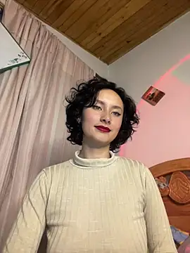 Snapshot of bellaa-w chatting on 04/21/26, 03:46 bellaa-w online show from 04/21/26, 03:46