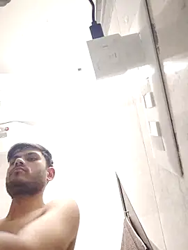 alex78265 online show from 10/21/25, 10:27