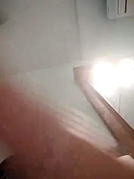 alex78265 online show from 12/17/25, 06:03