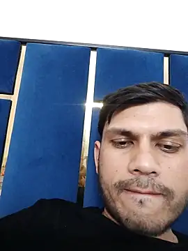 alex78265 online show from 04/17/26, 12:19