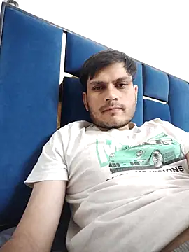 alex78265 online show from 04/18/26, 05:28