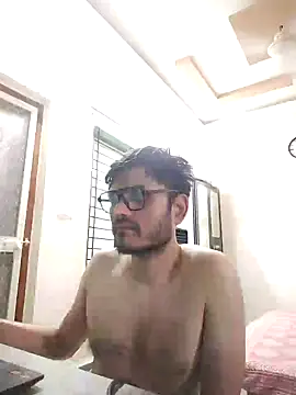 Snapshot of alex78265 chatting on 06/04/26, 11:27 alex78265 online show from 06/04/26, 11:27