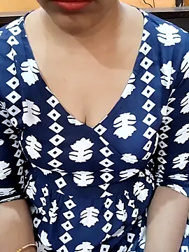 Diya 143 online show from 11/22/25, 06:01