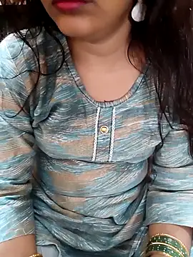 Diya 143 online show from 11/24/25, 07:52