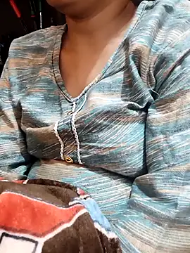 Diya 143 online show from 11/25/25, 08:03