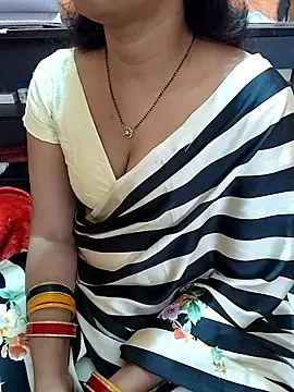 Diya 143 online show from 03/22/26, 07:45