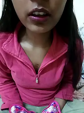 Snapshot of Nupur_69 chatting on 12/10/24, 09:43 Nupur 69 online show from 12/10/24, 09:43