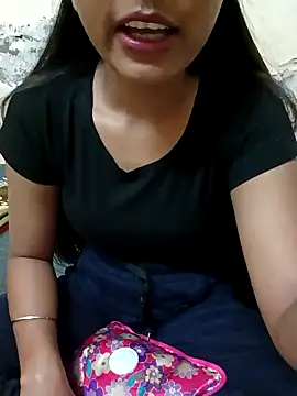Snapshot of Nupur_69 chatting on 12/30/24, 09:50 Nupur 69 online show from 12/30/24, 09:50