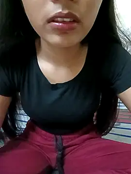 Snapshot of Nupur_69 chatting on 02/24/25, 08:58 Nupur 69 online show from 02/24/25, 08:58