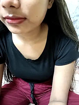 Snapshot of Nupur_69 chatting on 03/13/25, 07:17 Nupur 69 online show from 03/13/25, 07:17
