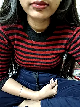 Snapshot of Nupur_69 chatting on 03/15/25, 08:43 Nupur 69 online show from 03/15/25, 08:43