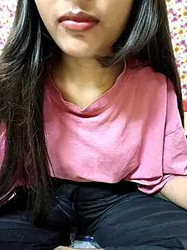 Snapshot of Nupur_69 chatting on 03/19/25, 08:32 Nupur 69 online show from 03/19/25, 08:32
