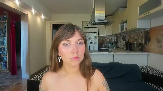 StacyTigerr online show from 07/29/26, 12:03