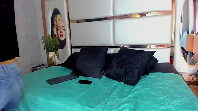 celestestars online show from 10/15/25, 09:26