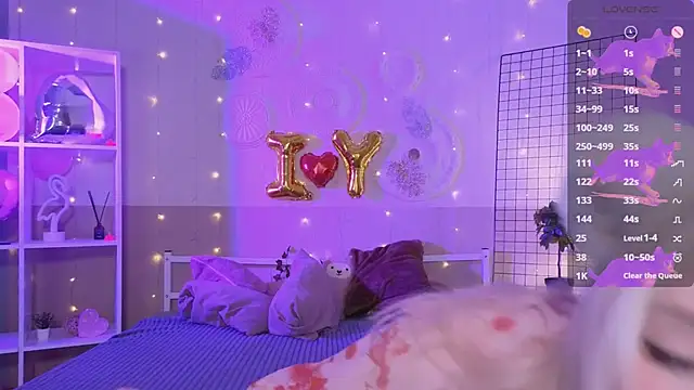 IrmaBell online show from 02/12/25, 05:58