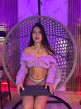 brenda moris01 online show from 03/18/26, 10:35