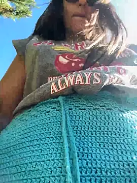 Emmabee123 online show from 04/22/26, 11:01