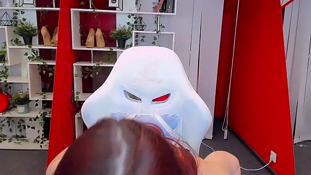 KateCloud online show from 04/10/26, 05:17