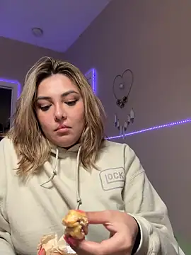 Snapshot of nativepumpkin95 chatting on 02/09/25, 05:08 nativepumpkin95 online show from 02/09/25, 05:08