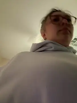 Snapshot of nativepumpkin95 chatting on 02/18/25, 12:59 nativepumpkin95 online show from 02/18/25, 12:59