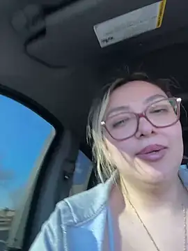 Snapshot of nativepumpkin95 chatting on 02/23/25, 11:36 nativepumpkin95 online show from 02/23/25, 11:36