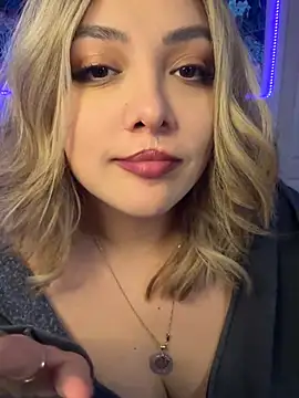 Snapshot of nativepumpkin95 chatting on 03/01/25, 08:45 nativepumpkin95 online show from 03/01/25, 08:45