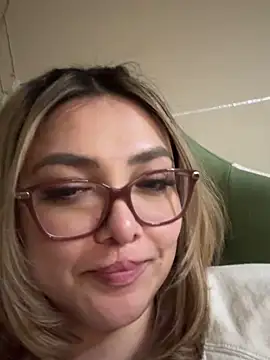 Snapshot of nativepumpkin95 chatting on 03/05/25, 04:02 nativepumpkin95 online show from 03/05/25, 04:02