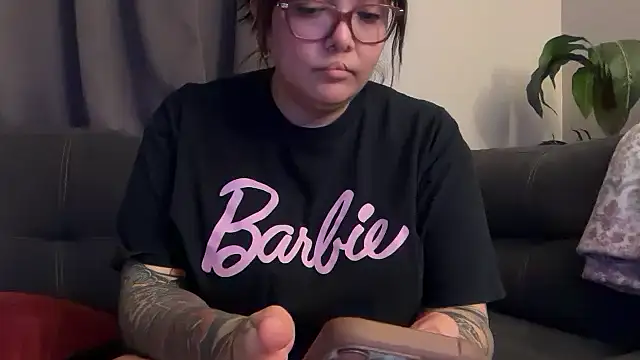 Snapshot of nativepumpkin95 chatting on 09/19/25, 02:46 nativepumpkin95 online show from 09/19/25, 02:46