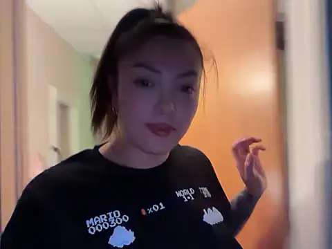 Snapshot of nativepumpkin95 chatting on 10/03/25, 09:56 nativepumpkin95 online show from 10/03/25, 09:56