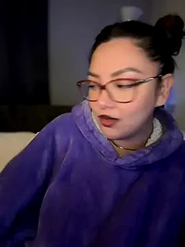 Snapshot of nativepumpkin95 chatting on 11/29/25, 11:52 nativepumpkin95 online show from 11/29/25, 11:52