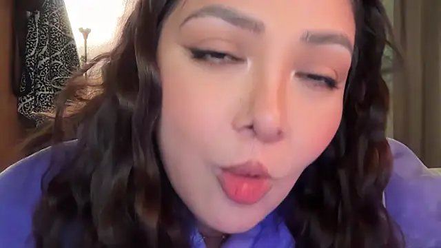 Snapshot of nativepumpkin95 chatting on 12/05/25, 03:37 nativepumpkin95 online show from 12/05/25, 03:37