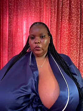 Michyboldy online show from 10/15/25, 05:40