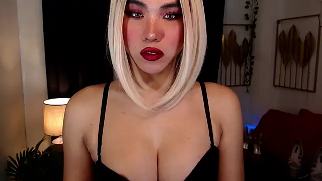 Snapshot of sahara_ts chatting on 01/29/25, 01:05 sahara ts online show from 01/29/25, 01:05