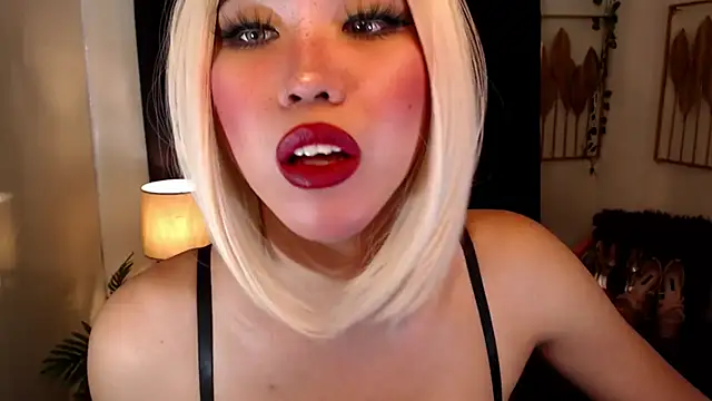 Snapshot of sahara_ts chatting on 01/31/25, 04:03 sahara ts online show from 01/31/25, 04:03