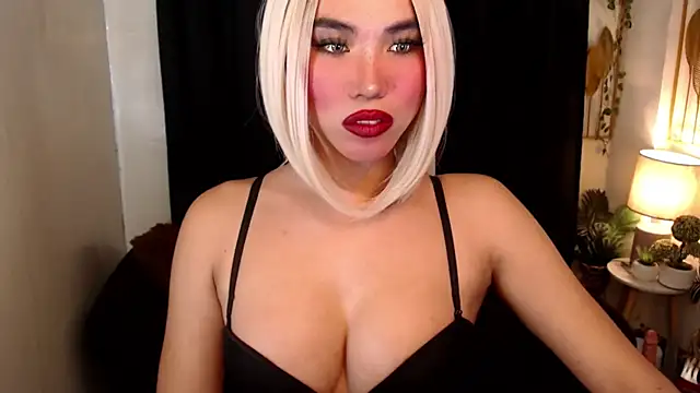 Snapshot of sahara_ts chatting on 02/05/25, 03:55 sahara ts online show from 02/05/25, 03:55