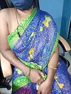 Snapshot of Tamil-hotwife chatting on 01/19/25, 08:09 Tamil-hotwife online show from 01/19/25, 08:09